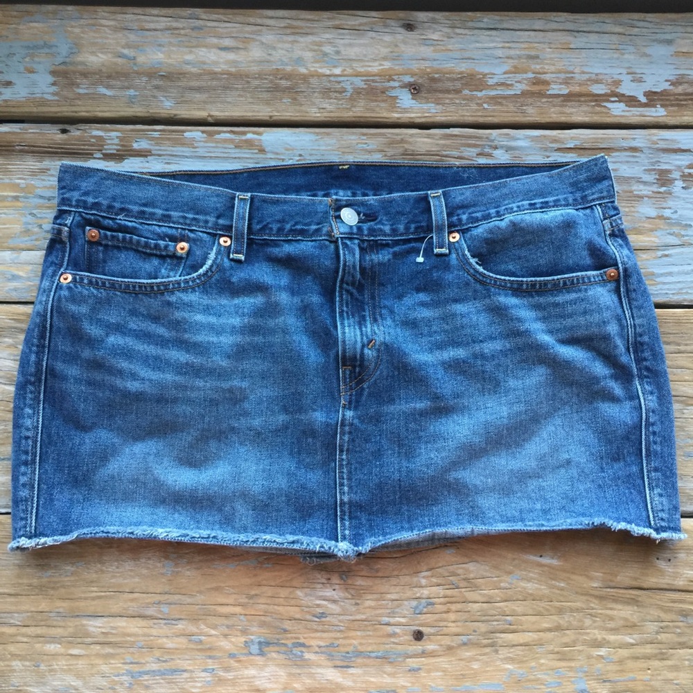 Levi’s Denim Mini